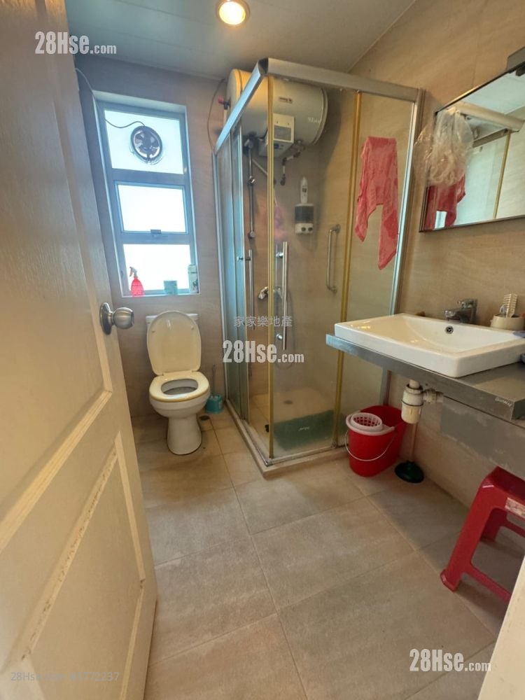 Village Sell 3 Bedrooms , 1 Bathroom