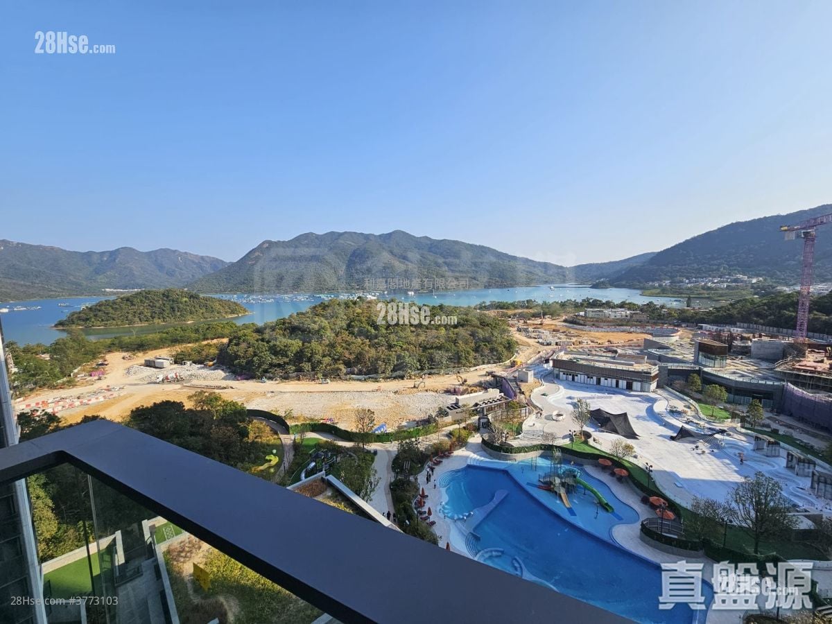 Sierra Sea Sell 2 Bedrooms , 1 Bathroom 443 ft²