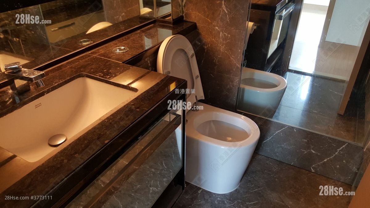 天晋 售盘 2 房 , 1 浴室 534 平方尺