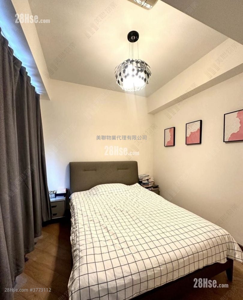 Parc City Sell 3 Bedrooms 844 ft²