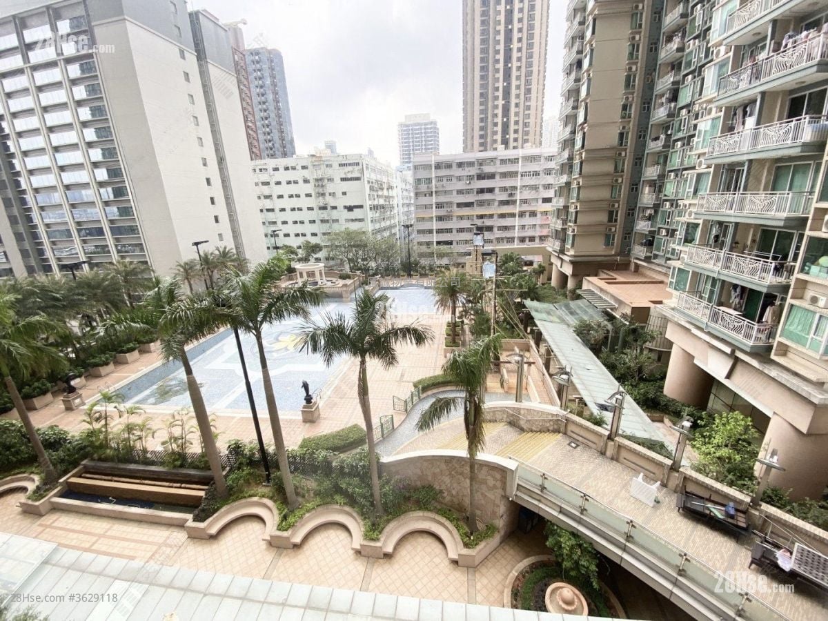 Sky Tower Sell 2 Bedrooms , 1 Bathroom 539 ft²