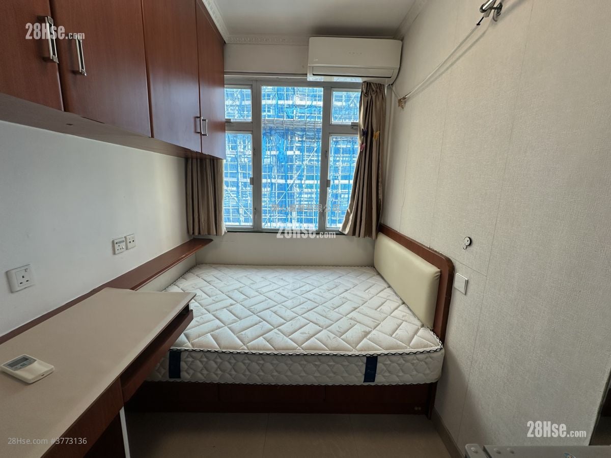 单幢楼房 租盘 开放式间隔 , 1 浴室 120 平方尺