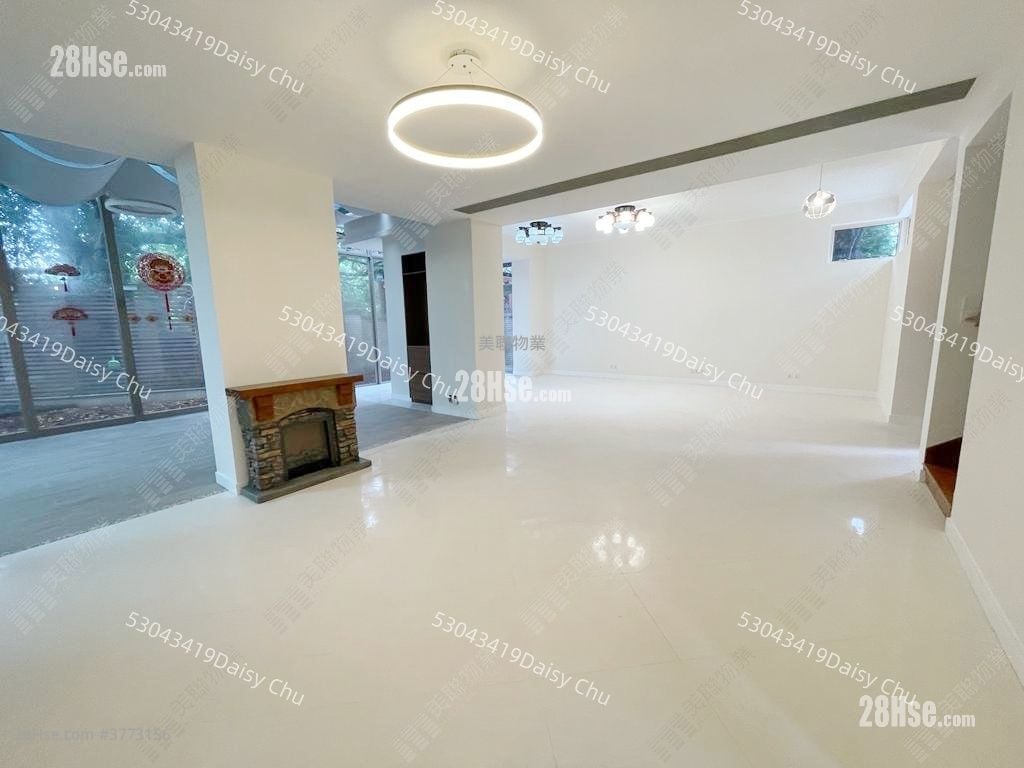 St. Andrews Place Sell 5+ Bedrooms 3,764 ft²