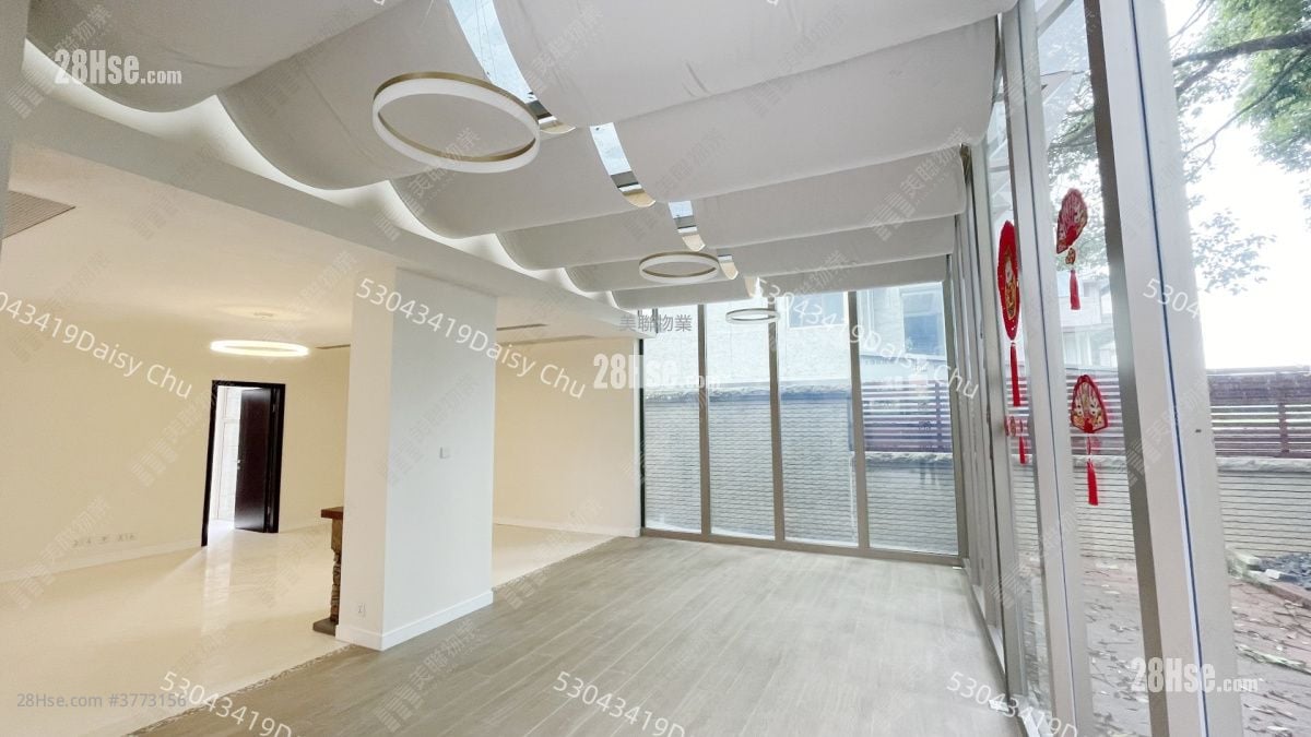 St. Andrews Place Sell 5+ Bedrooms 3,764 ft²