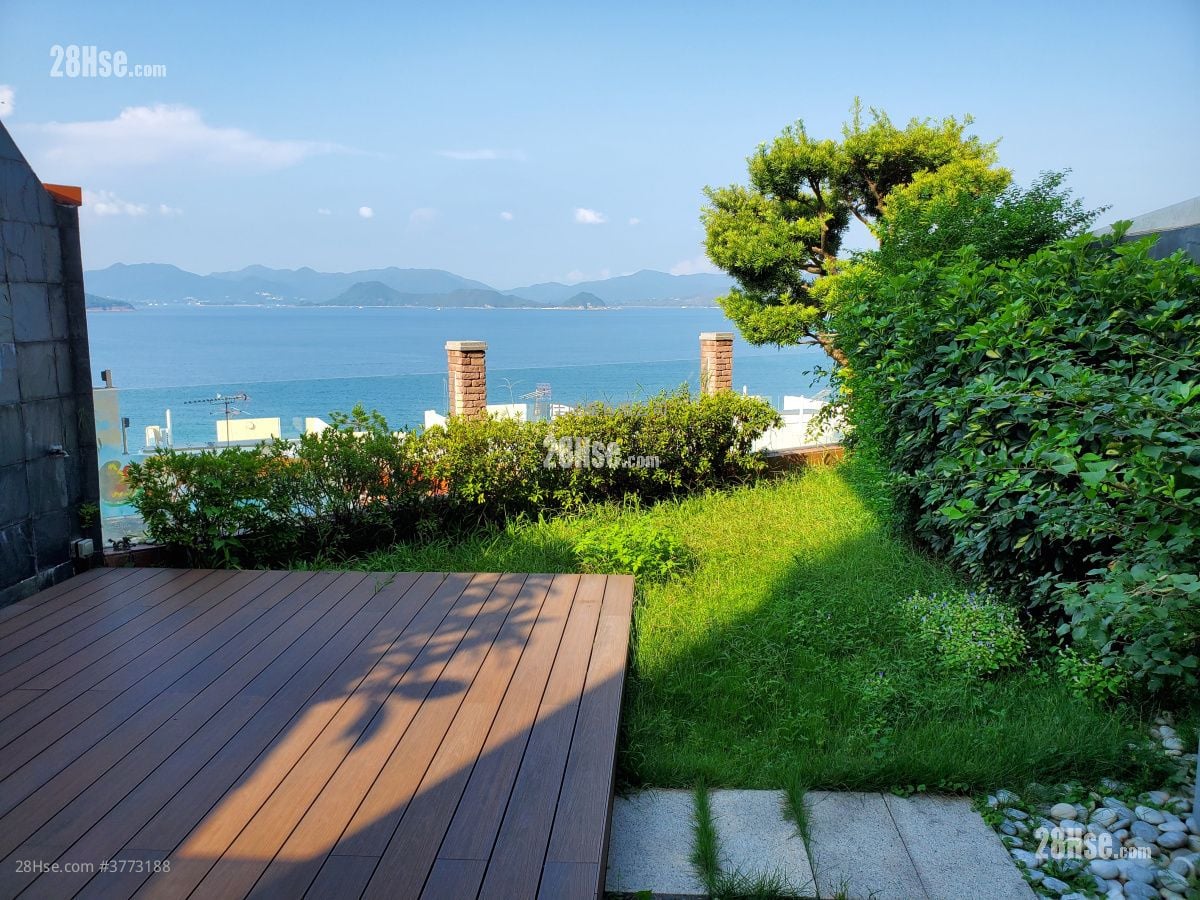 银辉别墅 售盘 4 房 , 3 浴室 1,893 平方尺