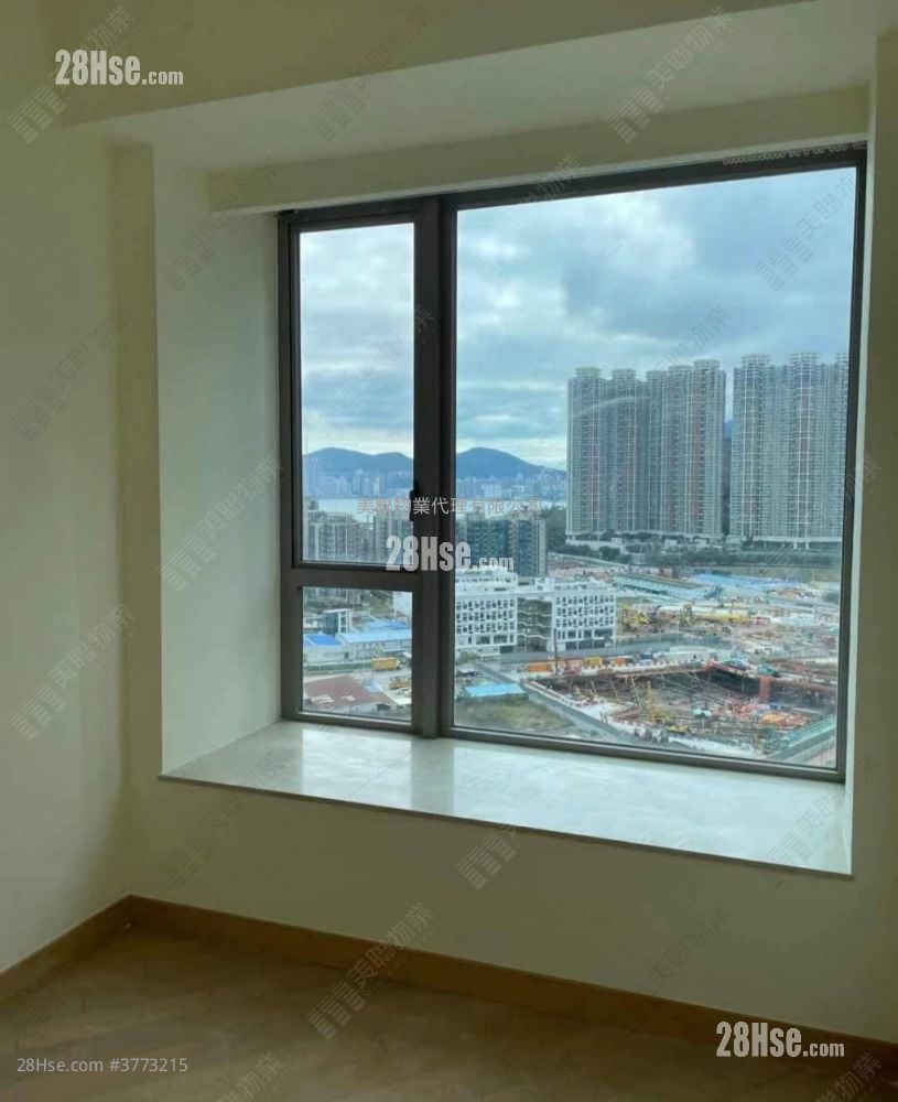 The Wings Sell 3 Bedrooms , 1 Bathroom 617 ft²