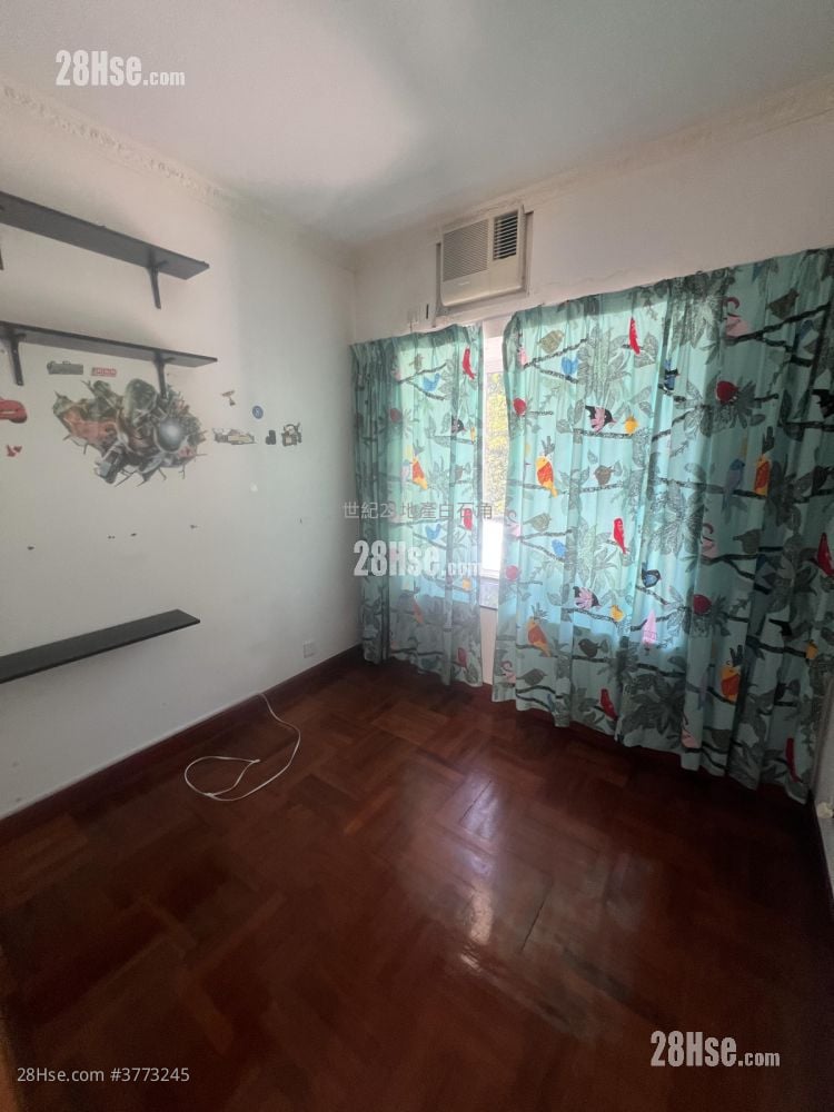 Marina Cove Sell 3 Bedrooms , 2 Bathrooms 1,323 ft²