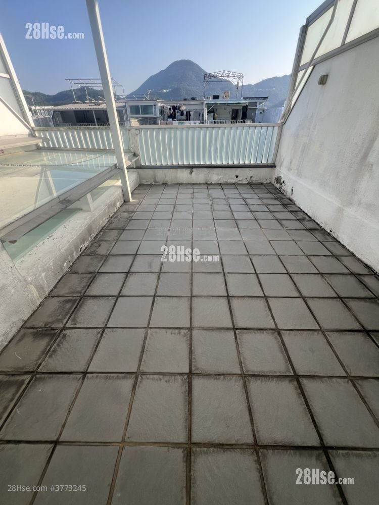 Marina Cove Sell 3 Bedrooms , 2 Bathrooms 1,323 ft²