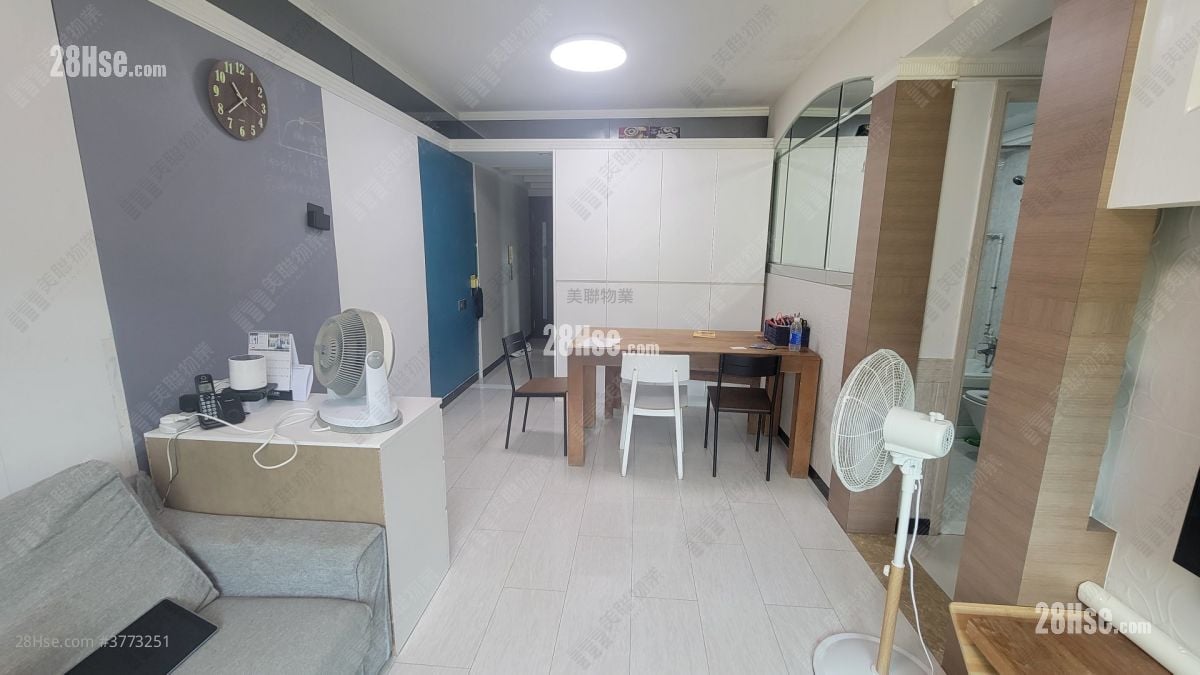 Kornville Sell 3 Bedrooms , 2 Bathrooms 604 ft²