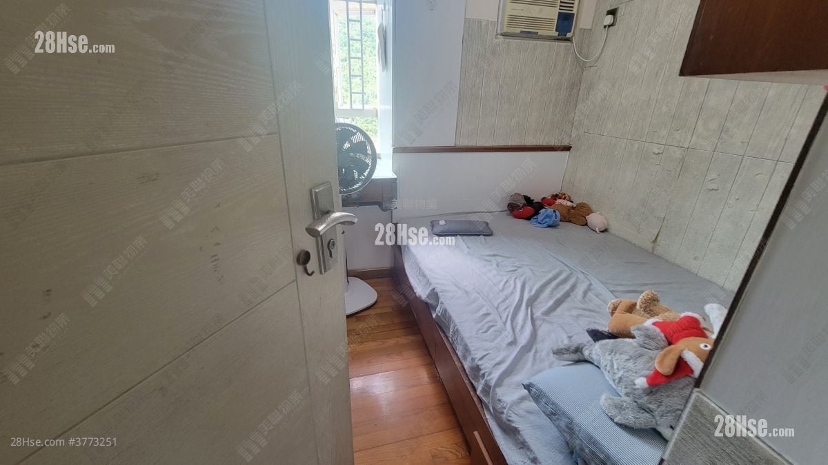 Kornville Sell 3 Bedrooms , 2 Bathrooms 604 ft²