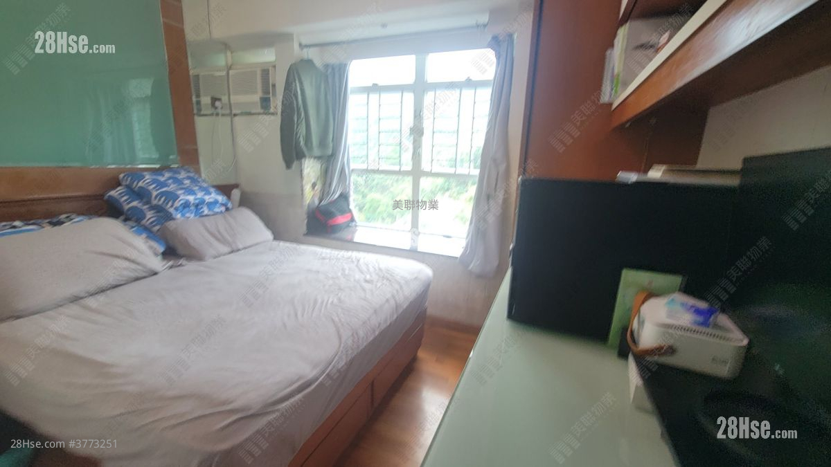 Kornville Sell 3 Bedrooms , 2 Bathrooms 604 ft²