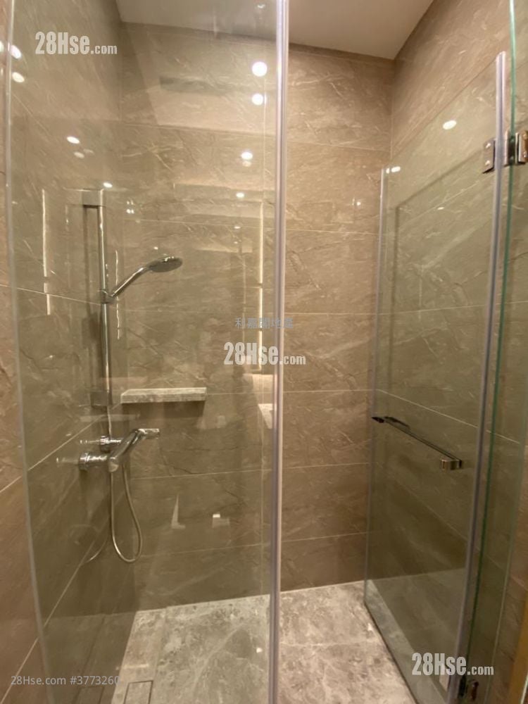 Centra Horizon Sell 1 Bedroom , 1 Bathroom 308 ft²