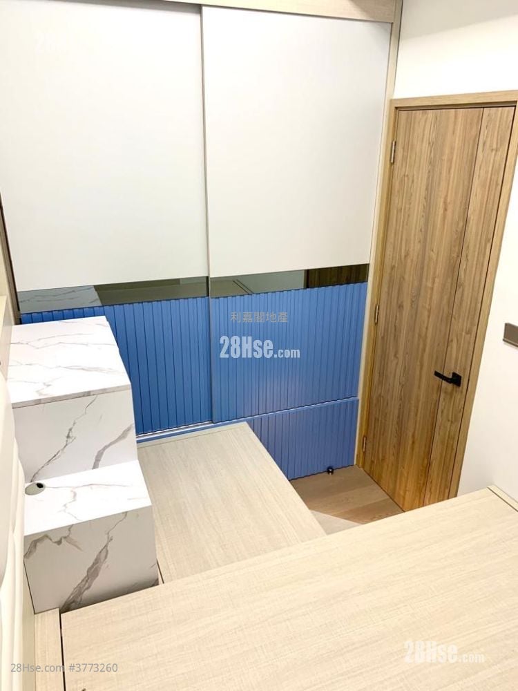 Centra Horizon Sell 1 Bedroom , 1 Bathroom 308 ft²