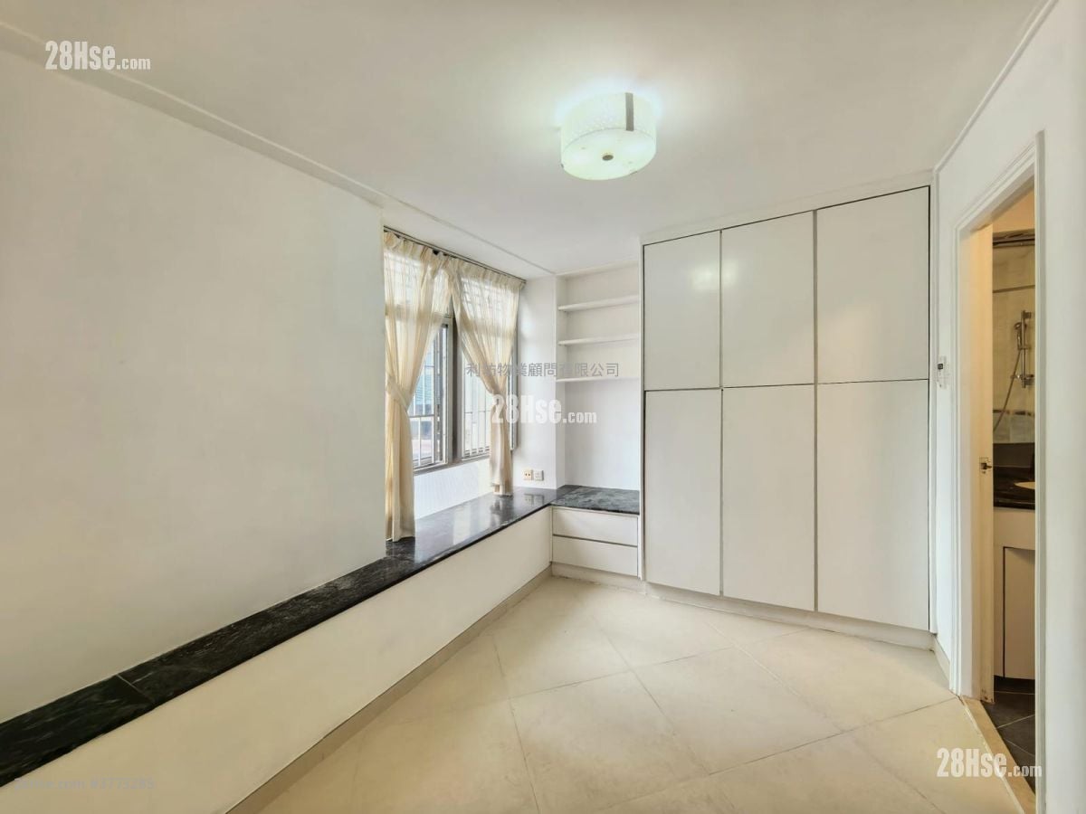 太古城 售盘 3 房 , 2 浴室 1,015 平方尺