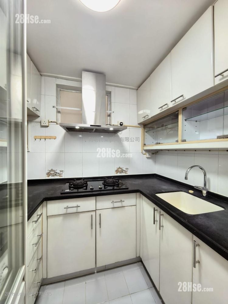 太古城 售盘 3 房 , 2 浴室 1,015 平方尺