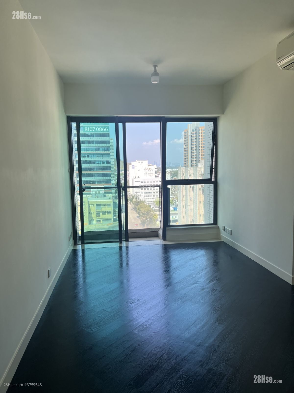 One Regent Place Sell 3 Bedrooms 600 ft²