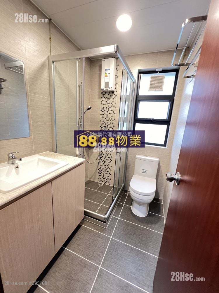 村屋 租盘 3 房 , 1 浴室 700 平方尺