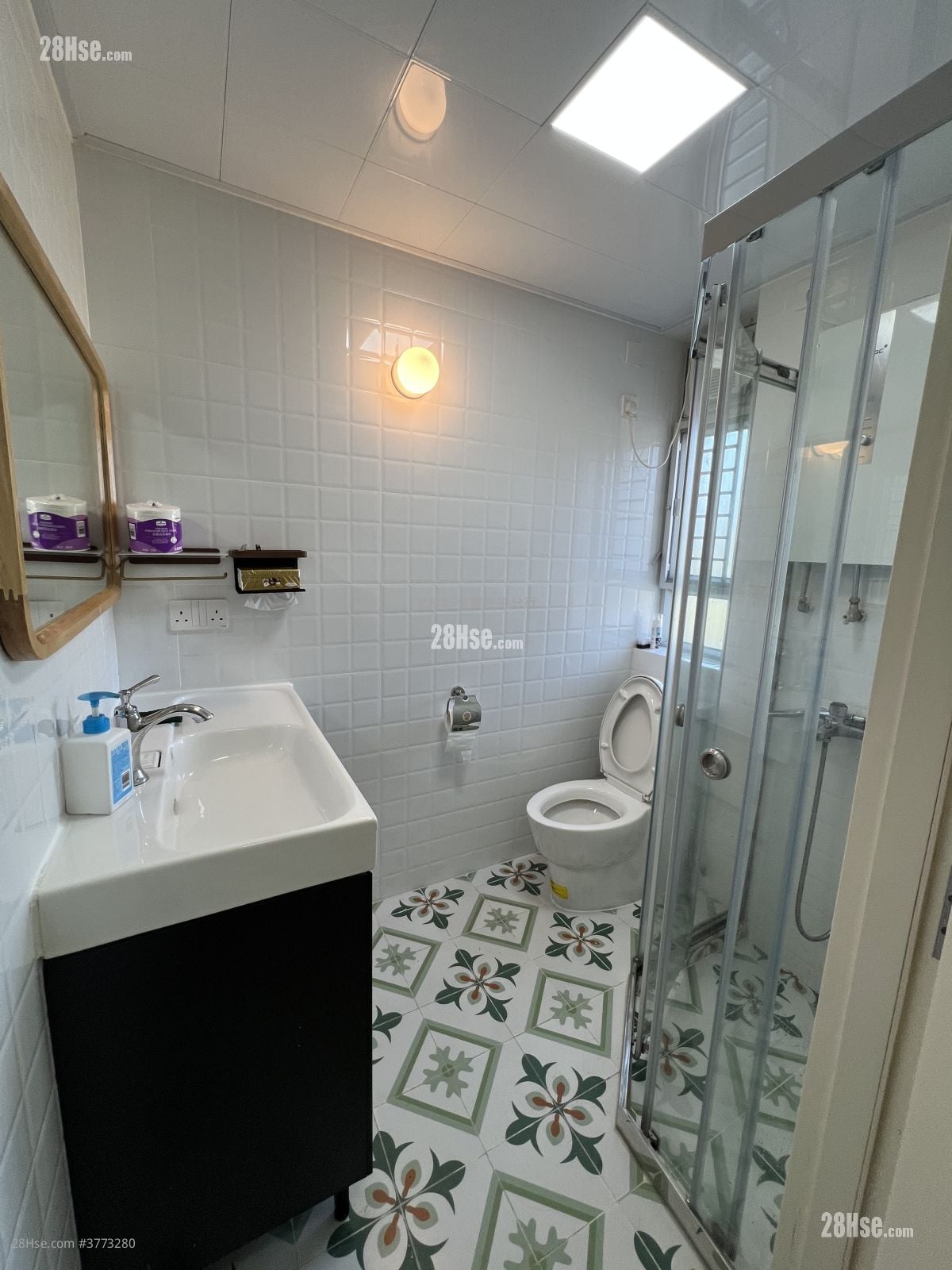 Shan Lai Court Sell 1 Bedroom , 1 Bathroom 385 ft²