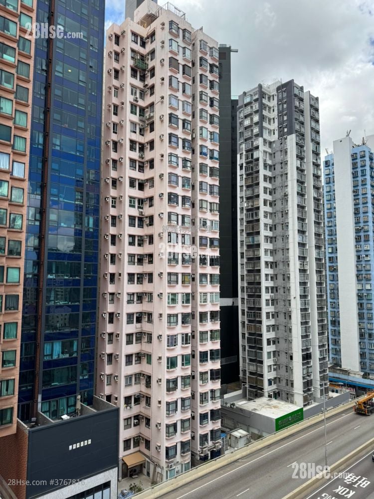 Full Wing Building Sell Studio , 1 Bathroom 201 ft²