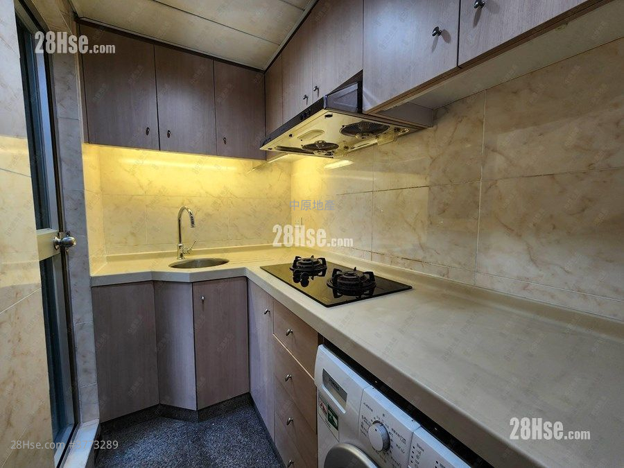 丰裕轩 售盘 1 浴室 384 平方尺