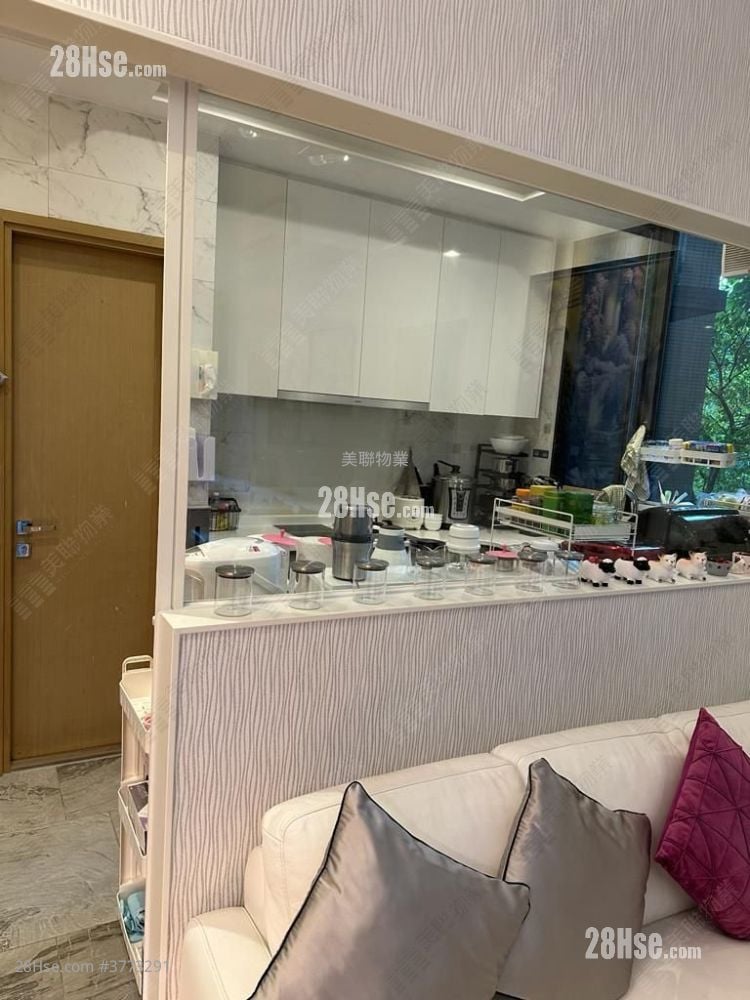 Dragons Range Sell 3 Bedrooms , 2 Bathrooms 809 ft²