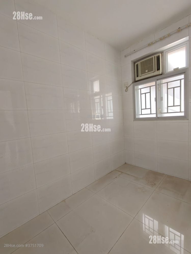 村屋 租盤 2 房 , 1 浴室