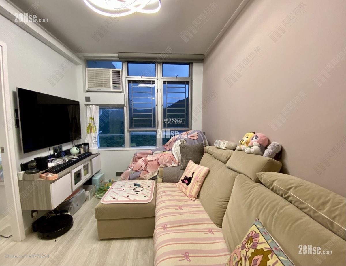 Shan Lai Court Sell 385 ft²