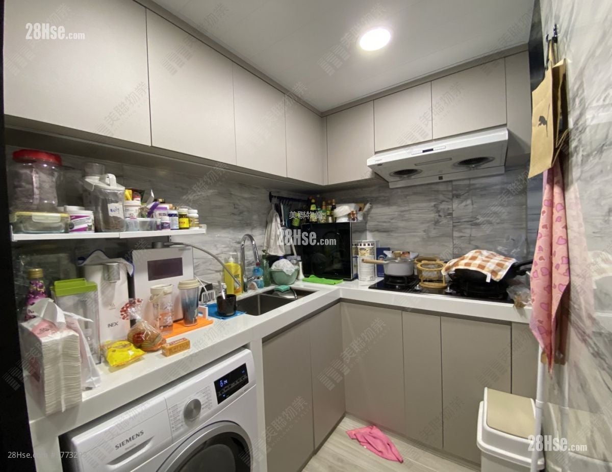 Shan Lai Court Sell 385 ft²