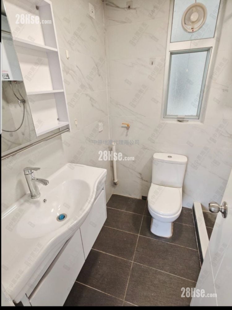 荃威花园 售盘 2 房 , 1 浴室 533 平方尺