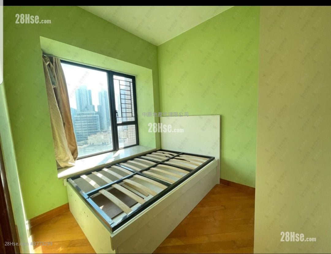 Chelsea Court Sell 1 Bedroom , 1 Bathroom 360 ft²