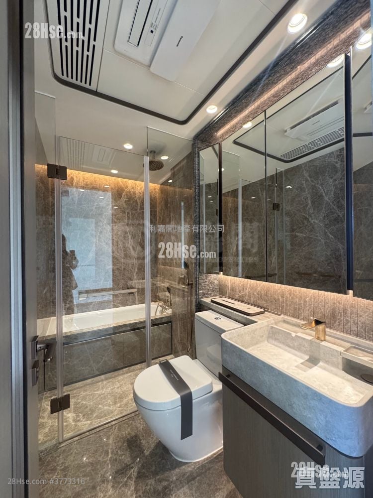 Pano Harbour Sell 3 Bedrooms 1,185 ft²