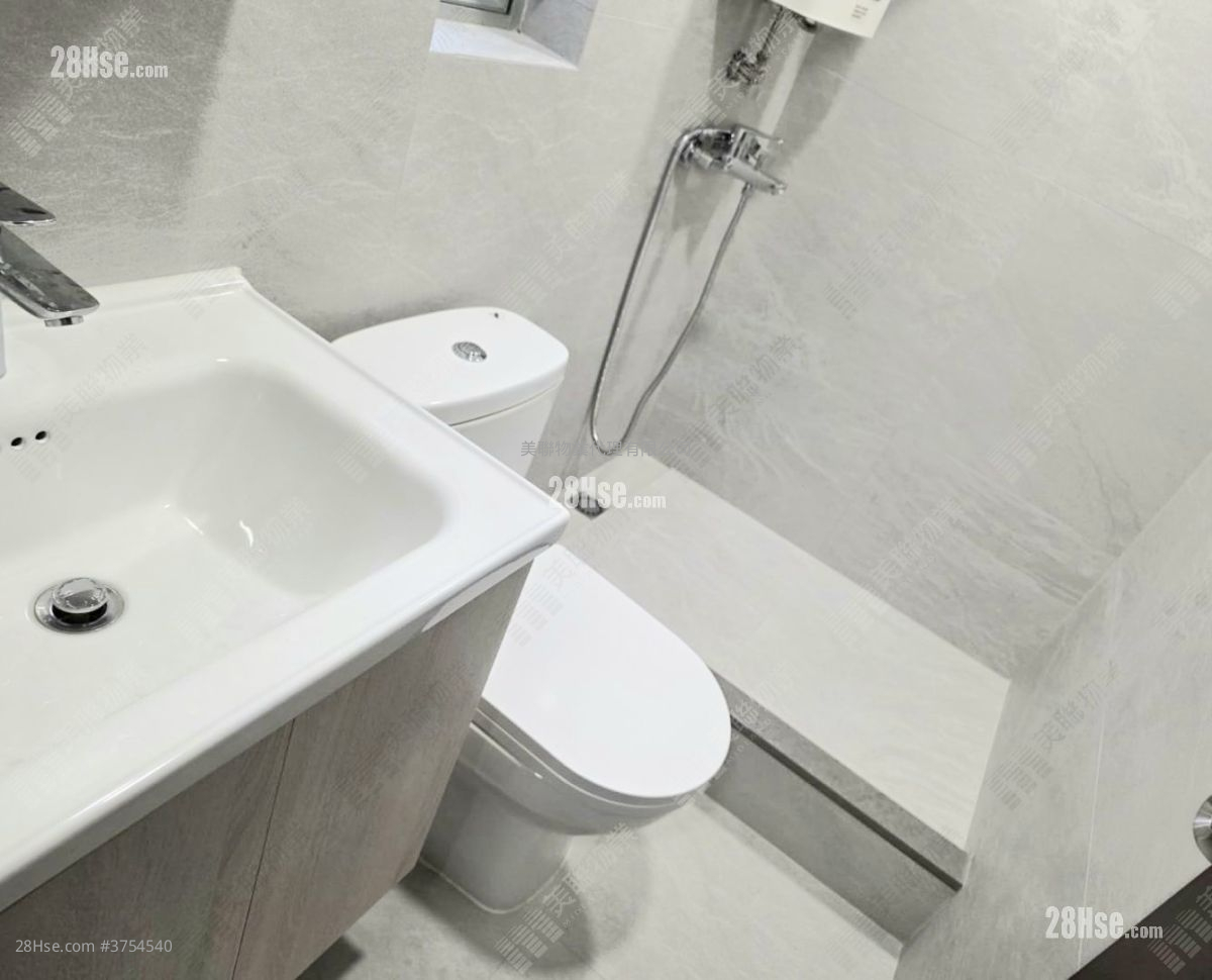 煜明苑 售盤 1 浴室 440 平方呎