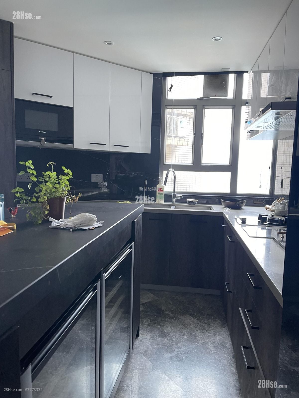 Harbour Heights Sell 3 Bedrooms , 2 Bathrooms 854 ft²