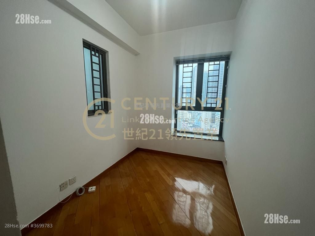 No. 18 Farm Road Sell 3 Bedrooms , 1 Bathroom 562 ft²