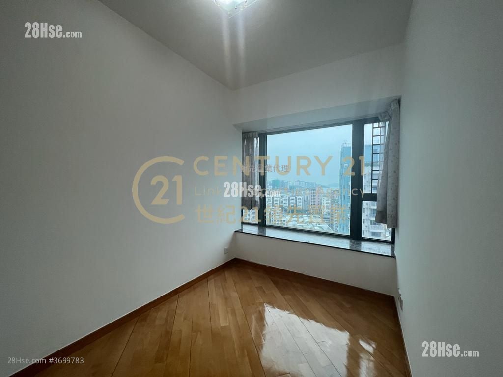 No. 18 Farm Road Sell 3 Bedrooms , 1 Bathroom 562 ft²