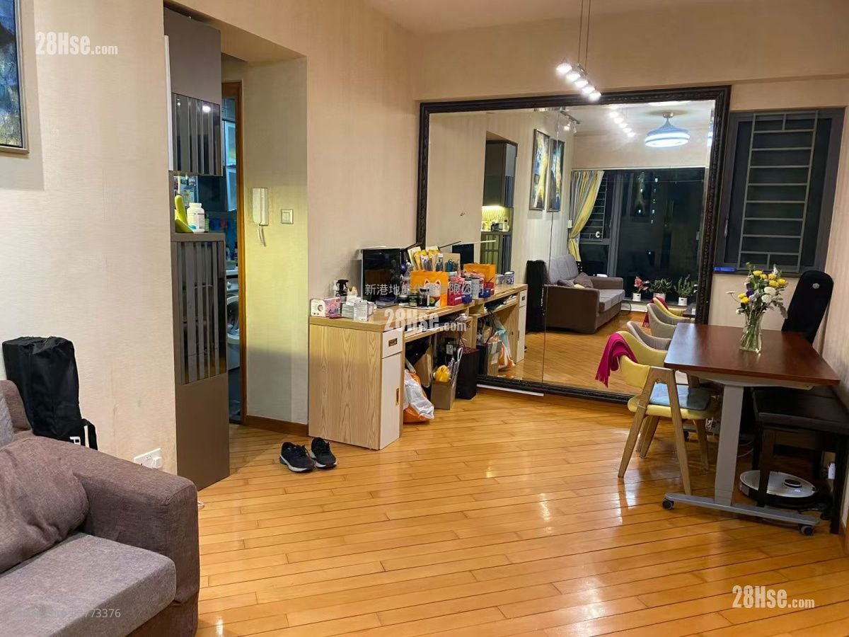 农圃道18号 售盘 3 房 , 2 浴室 661 平方尺