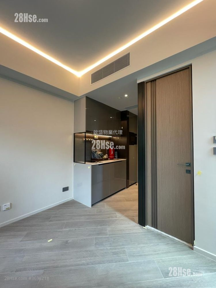 The Henley 售盘 开放式间隔 , 1 浴室 216 平方尺