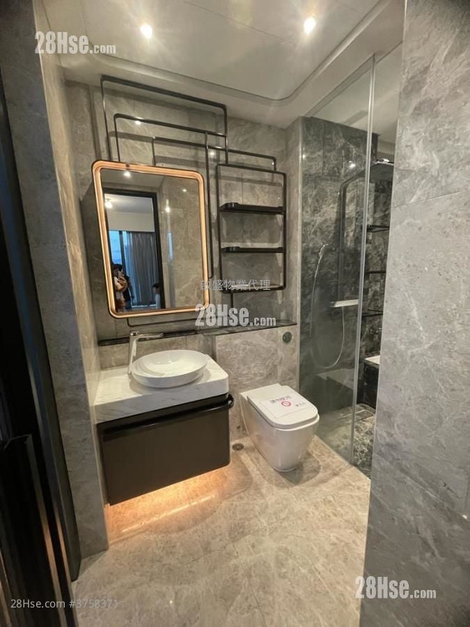 The Henley 租盘 3 房 , 2 浴室 888 平方尺