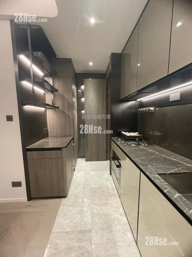 The Henley 租盘 3 房 , 2 浴室 888 平方尺