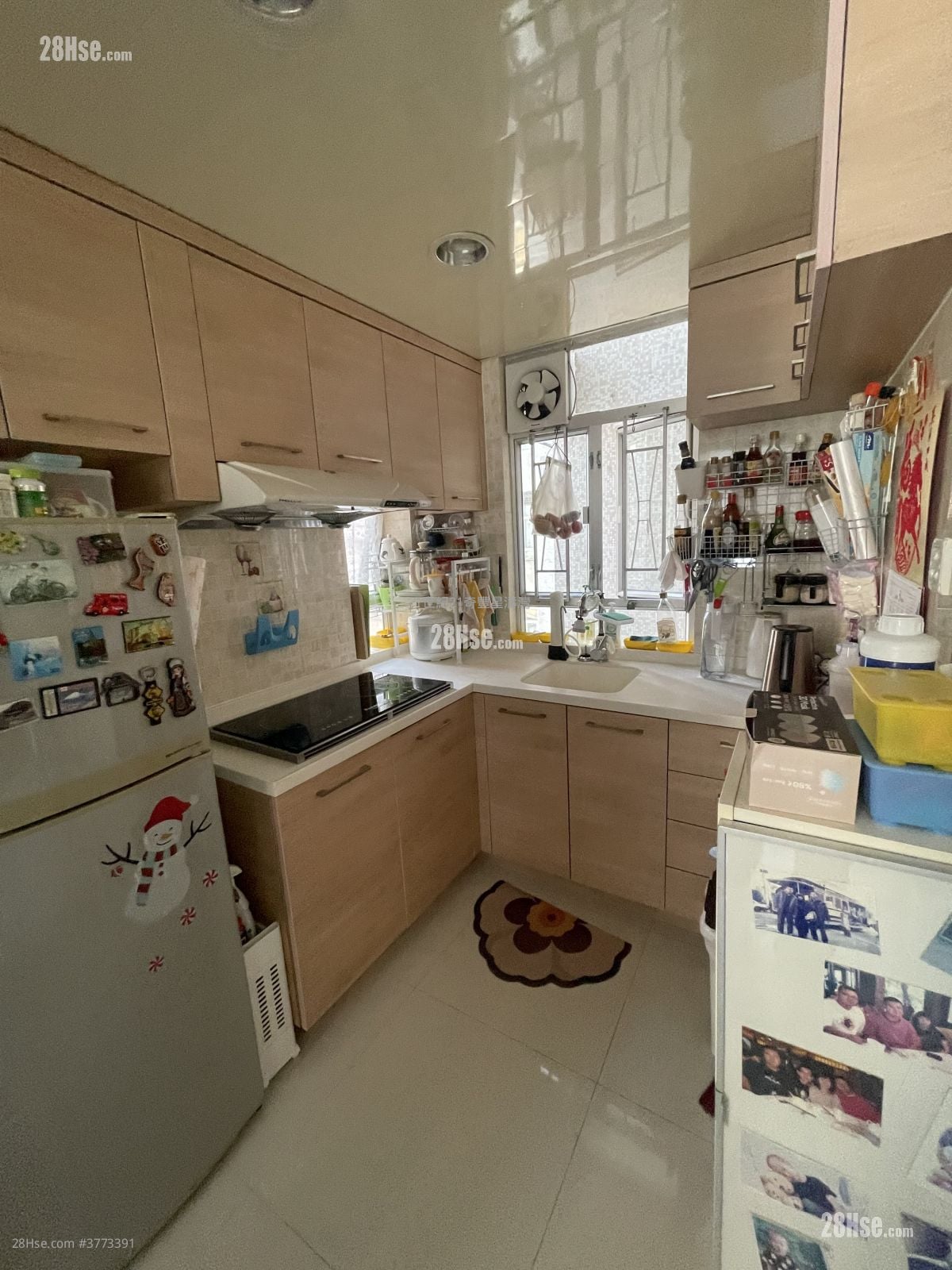 富辉花园 售盘 3 房 570 平方尺