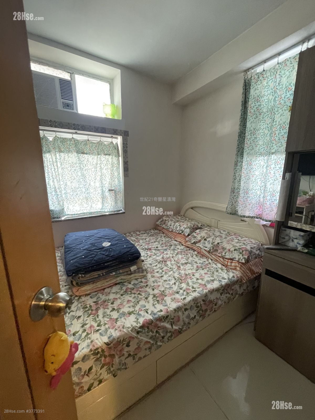 富辉花园 售盘 3 房 570 平方尺