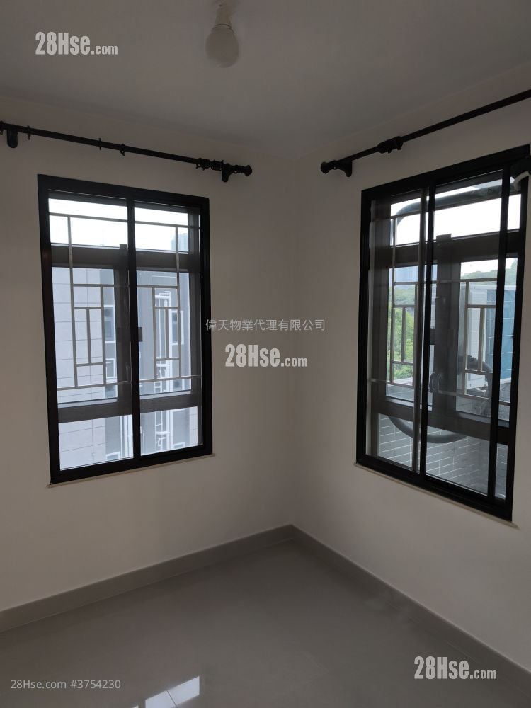 村屋 租盘 3 房 , 2 浴室 630 平方尺