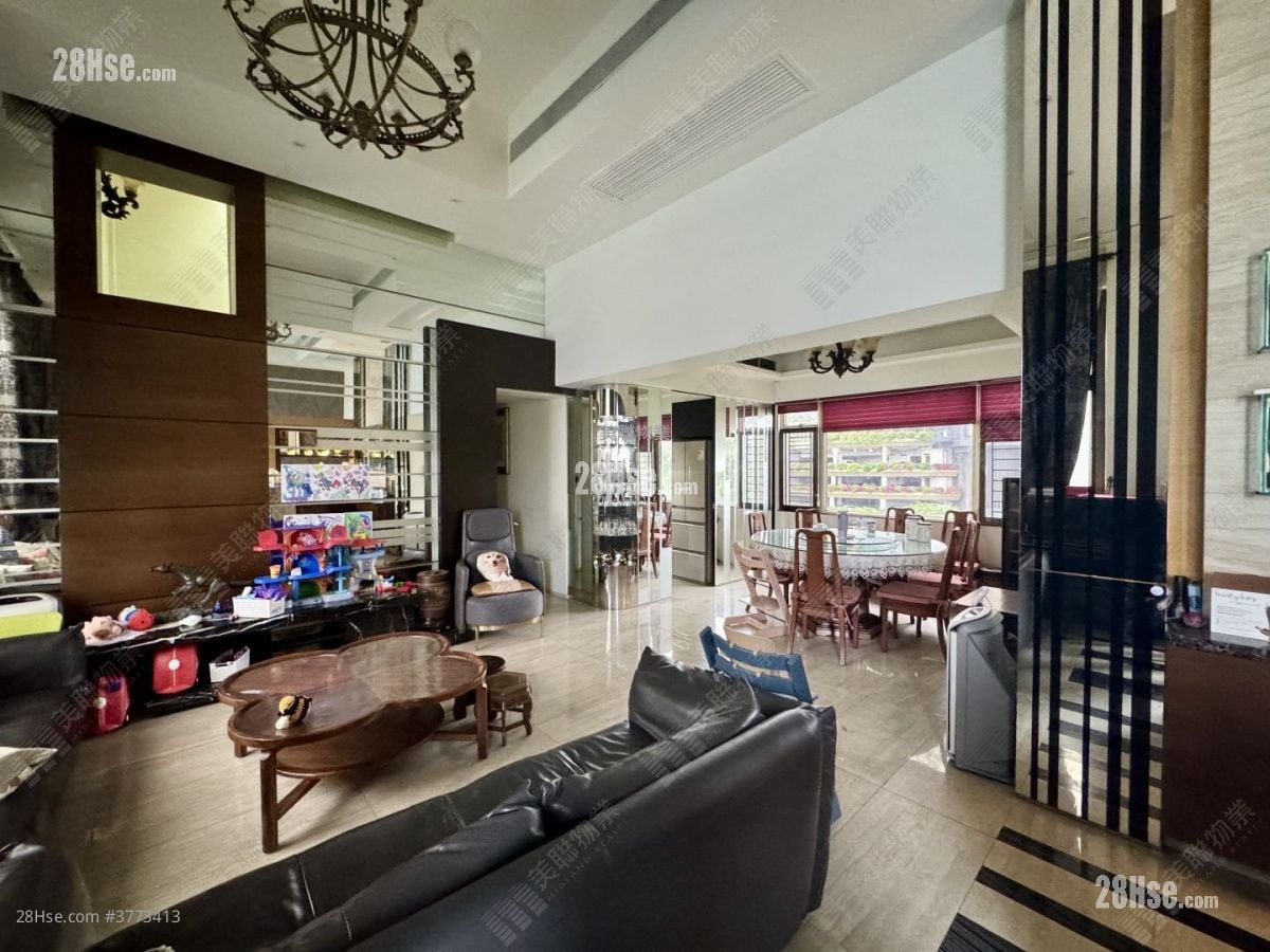 Long Beach Gardens Sell 4 Bedrooms , 4 Bathrooms 2,157 ft²