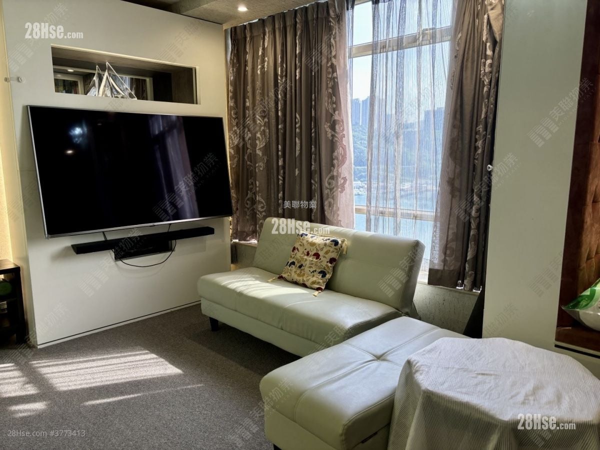 Long Beach Gardens Sell 4 Bedrooms , 4 Bathrooms 2,157 ft²