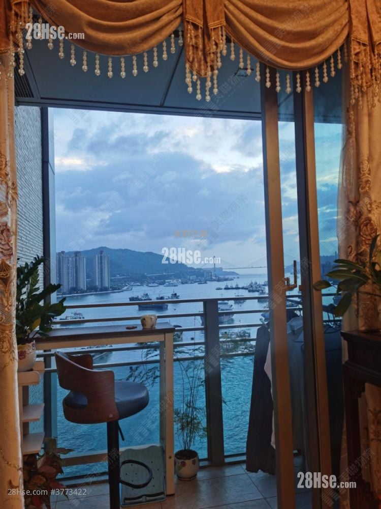 海之恋 售盘 4 房 , 4 浴室 1,162 平方尺