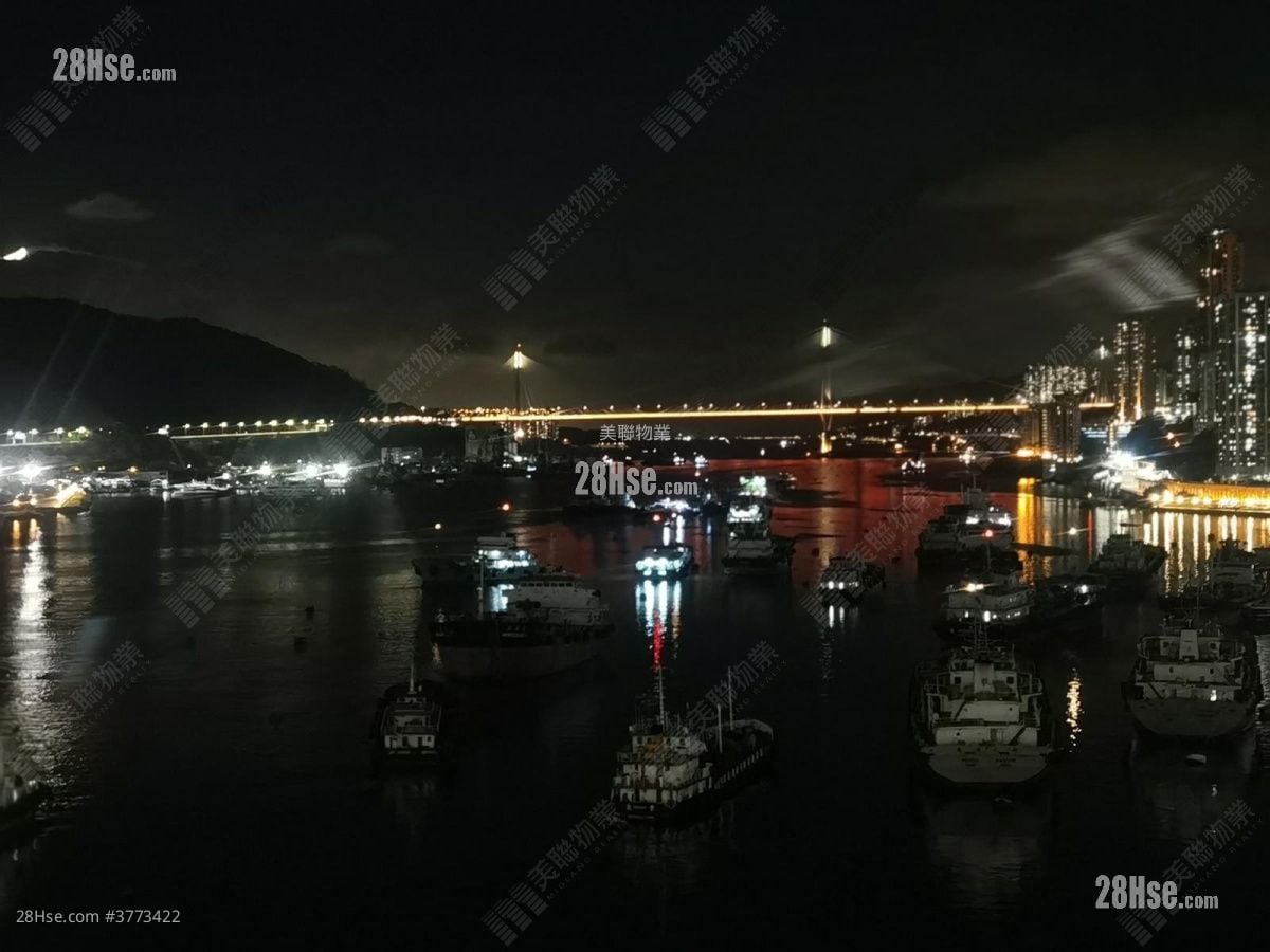 海之恋 售盘 4 房 , 4 浴室 1,162 平方尺