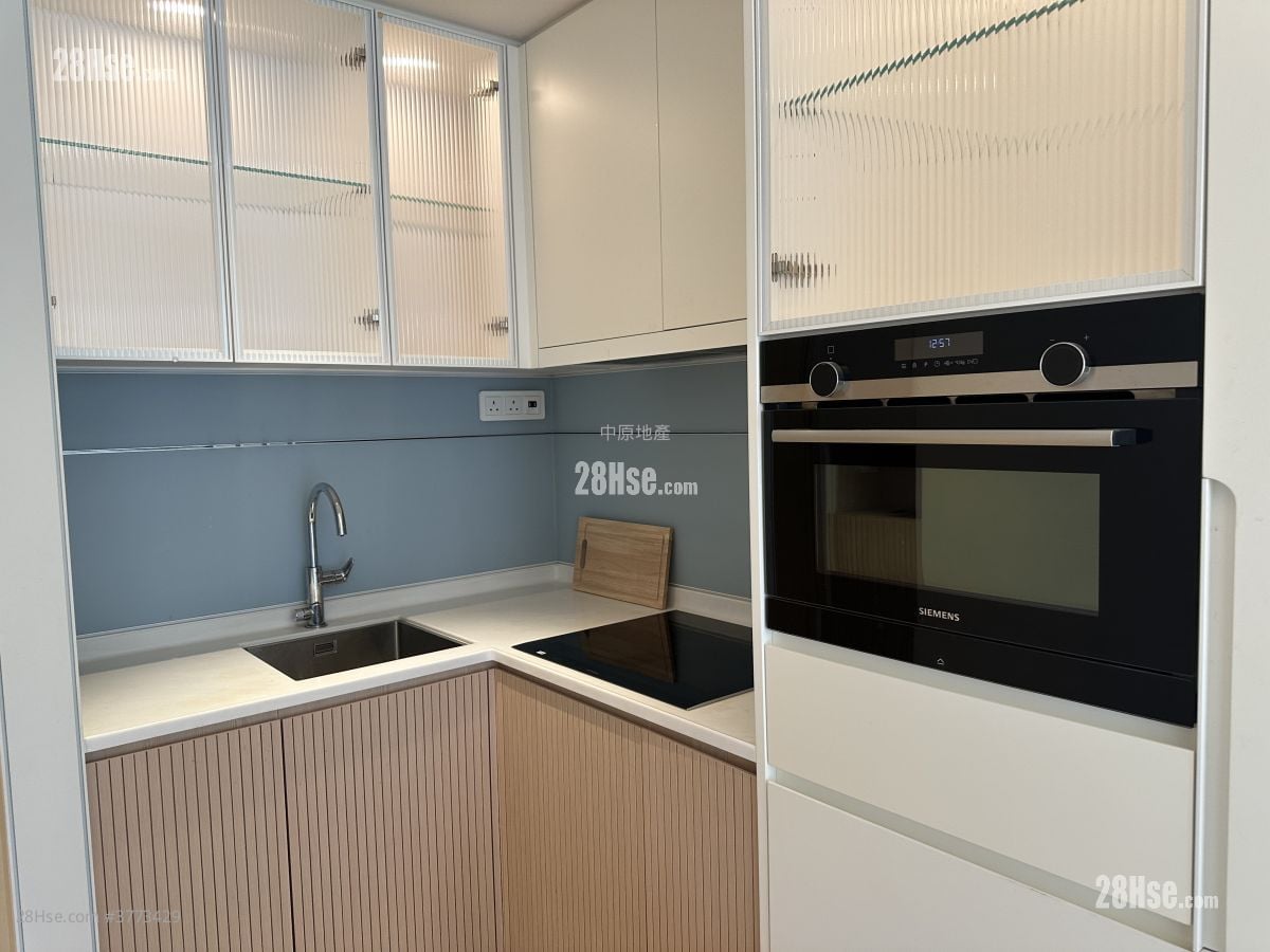 After The Rain Sell 2 Bedrooms , 1 Bathroom 416 ft²