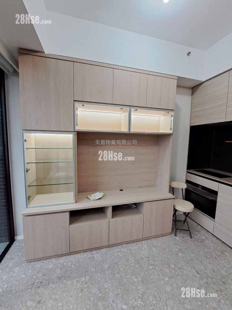 Artisan Garden Sell 1 Bedroom , 1 Bathroom 300 ft²