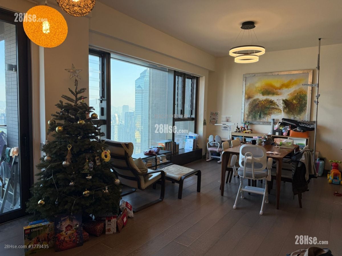 Alassio Sell 3 Bedrooms , 2 Bathrooms 1,149 ft²