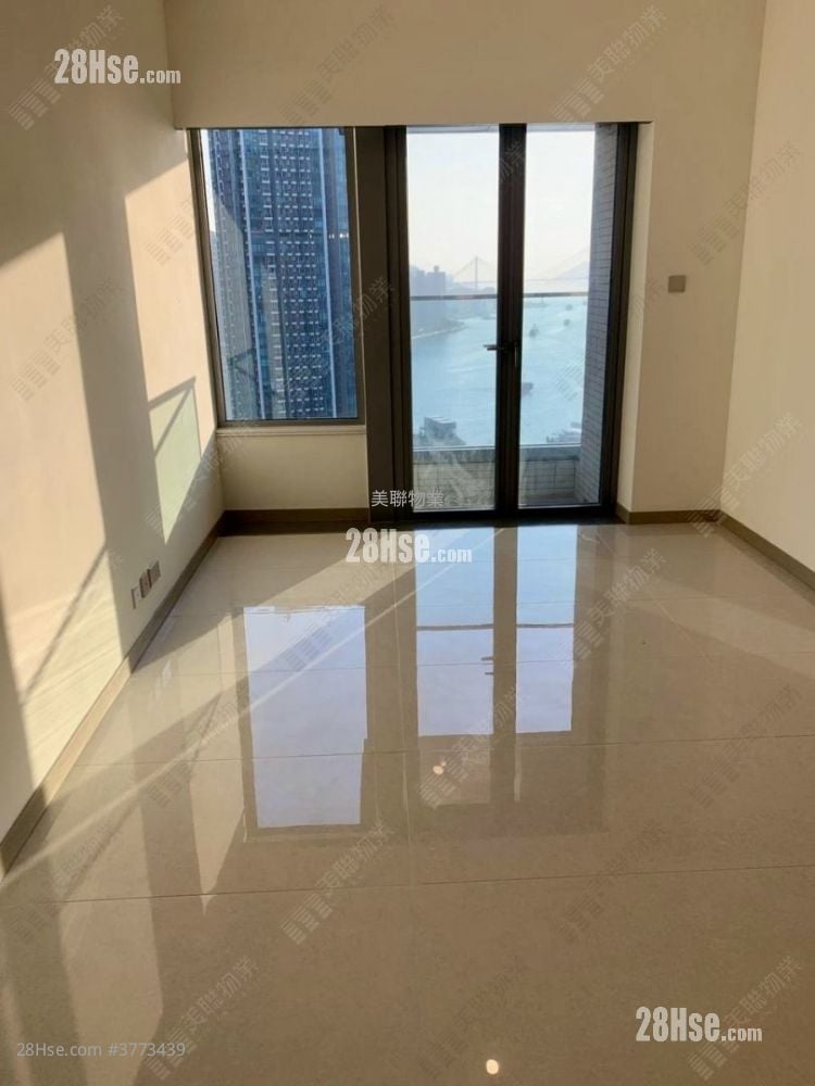 映日湾 售盘 3 房 , 2 浴室 644 平方尺